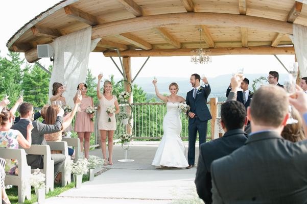 AMBphoto wedding at Le Belvedere in Wakefield, Quebec