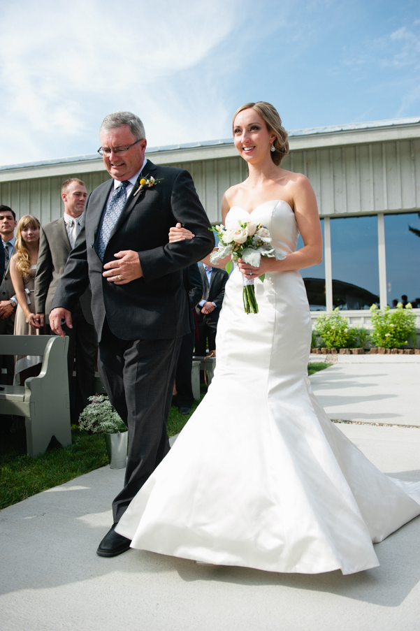 Le Belvedere wedding in Wakefield, Quebec by AMBphoto